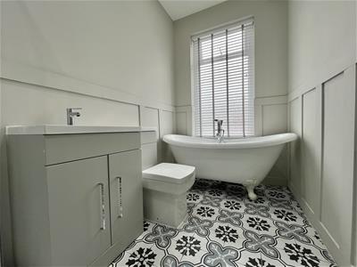 Picture 18